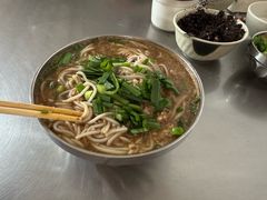 -正宗杨记普洱酸醋米线(总店)