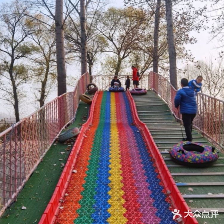 哇~可以亲近大自然的儿童乐园