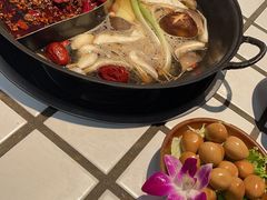 -贰回巷火锅馆(钟楼店)