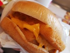 麦香鱼汉堡-麦当劳(SM城市广场店)