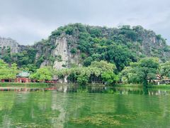 -星湖旅游景区七星岩