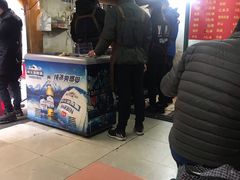 等位区-小胡子祥彪烧烤(北湖总店)