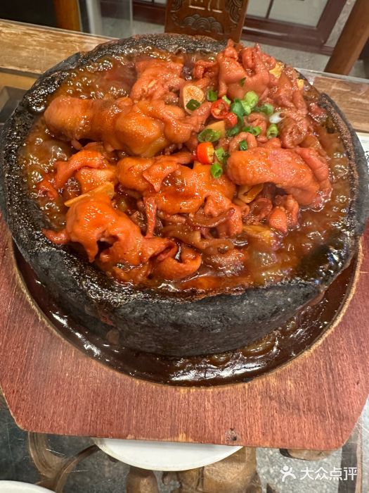 西江美食舫·江西菜(健德桥店)石磨脱骨凤爪图片