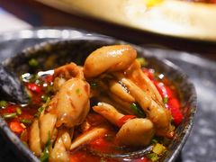 招牌牛蛙-哥老官重庆美蛙鱼头(西湖银泰十一哥店)