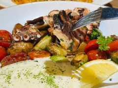 -LESCEDARS Brasserie Bistro香柏树