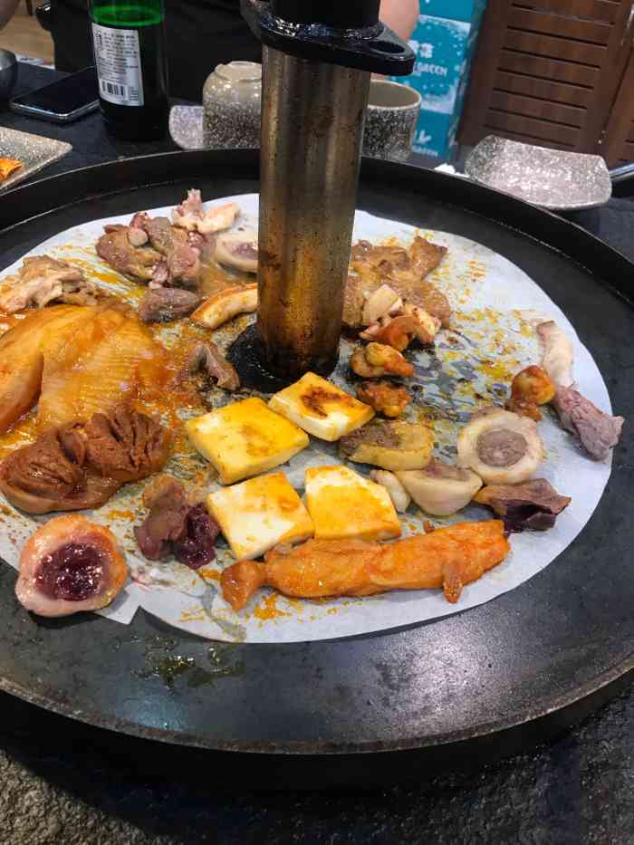 老街巷炭火铁盘烤肉-"疫情期间大于洪区发的100-50券 几经.