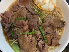 -燊意布拉肠云吞面(中山四路店)