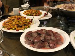 -大宝全猪馆(南京路店)