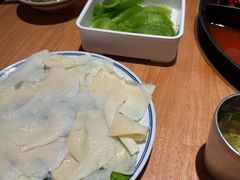 -三个四川人火锅(华联商厦店)