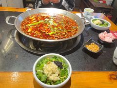 -小饕荟雅安贡椒鱼鲜馆(广福桥店)
