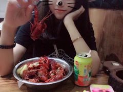-辣盆盆麻辣小龙虾(哈尔滨总店)