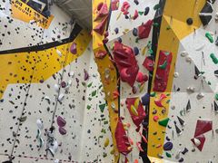 -问山MountQuest攀岩馆