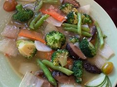 -Lam Vien Restaurant