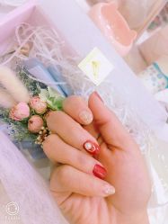 -U mi Nail美甲工作室
