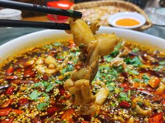 麻辣水煮蛙-江湖黑大兔(杨家坪店)