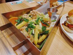 盐酥鸡拼盘-暖食光·台式家庭餐厅·生日主题店(万达店)