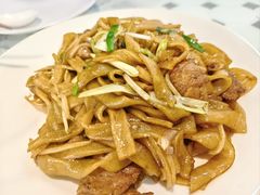 干炒牛河-甲乙丙丁港式茶餐厅(荣祥广场店)