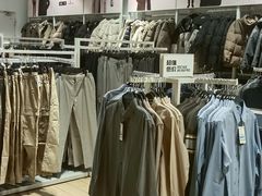 -BIGOFFS 超级折扣(仁恒伊势丹店)