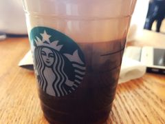 -星巴克臻选(莘庄仲盛店)