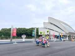 -上海鲜花港