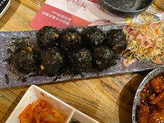 金枪鱼泡菜饭团-冰川延边料理·炭烤串(原小木屋店)