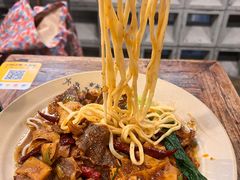 -方铲铲·成都板凳面(滨江银泰店)