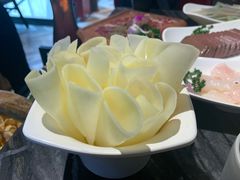 -热火朝天鲜切牛肉火锅(南强街巷店)