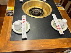 -沸炉重庆老火锅(军事博物馆店)