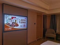 -维也纳国际酒店·重庆交通大学六公里轻轨站店
