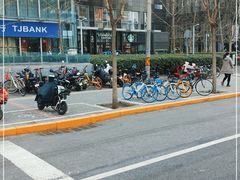 -星巴克(北京广渠门名敦道店)