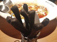 蘸汤吃的黑油条-太二酸菜鱼(天鹅湖万达店)