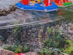 -安吉龙王山峡谷漂流