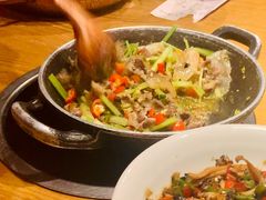 猫儿山的小黄牛-吃饭皇帝大(合生汇店)