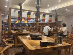 -青瓦餐厅·生鱼片·韩园烤肉(西塔店)