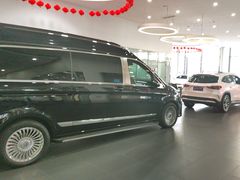 -杭州中升之星奔驰4S店(滨江店)