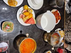 -川骄海鲜自助(王府井奥莱UP TOWN店原世界之花店)
