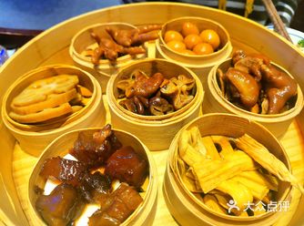 「卤校长重庆火锅•万物皆可烫(花溪店)」「七大招牌辣