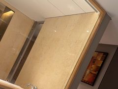 -上海虹桥祥源希尔顿酒店