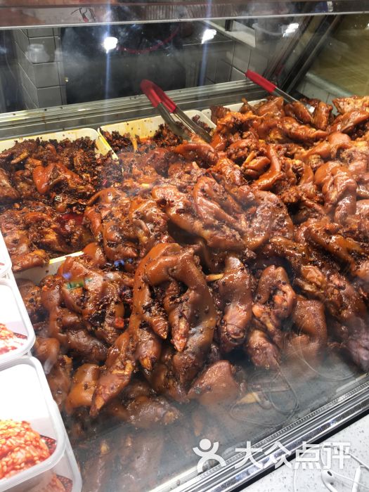 廖记棒棒鸡(日月光中心店)猪蹄图片 - 第1张