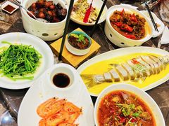 -南京悦客假日酒店