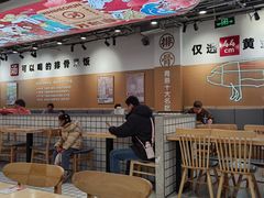 -万和春排骨砂锅米饭(新业广场店)