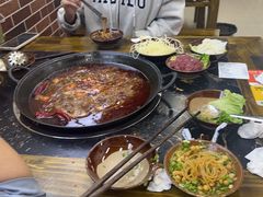 -乖嬢嬢重庆老火锅(南联店)