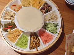 -怪噜范·老贵阳街头名小吃(汇金星力城店)
