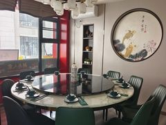 -湖南人家湘菜馆(南京路店)