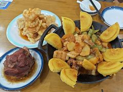 -鹤乡东北菜(崮山路店)