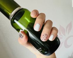 -HUII NAIL绘京美甲美睫会馆
