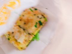 -卞姐蛋饼(陕西南路店)