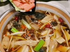 -土连锅·现熬养生汤锅(梁家巷店)