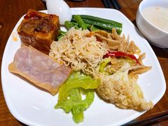 -百荷园蔬食自助餐厅(德辉广场店)