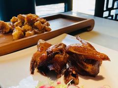 玻璃脆皮鸽-柳莺湖上·湖景餐厅·江南菜(西湖店)